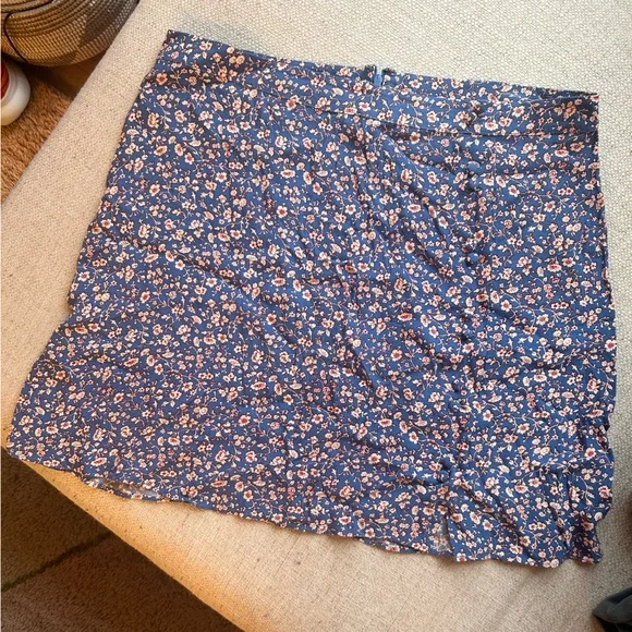 Madewell Floral Mini Skirt - Picture 2 of 4